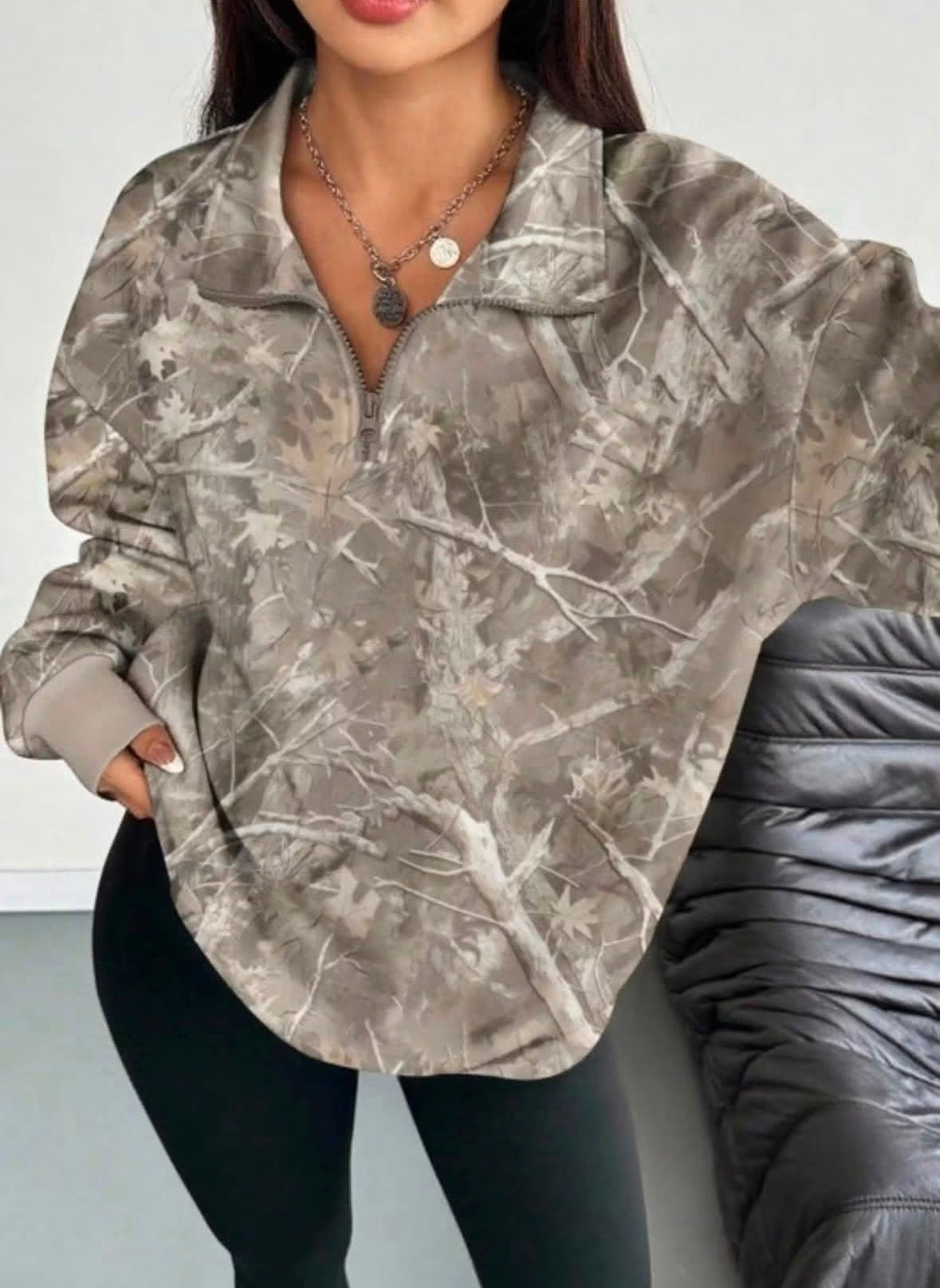 Khaki camo sweatshirt