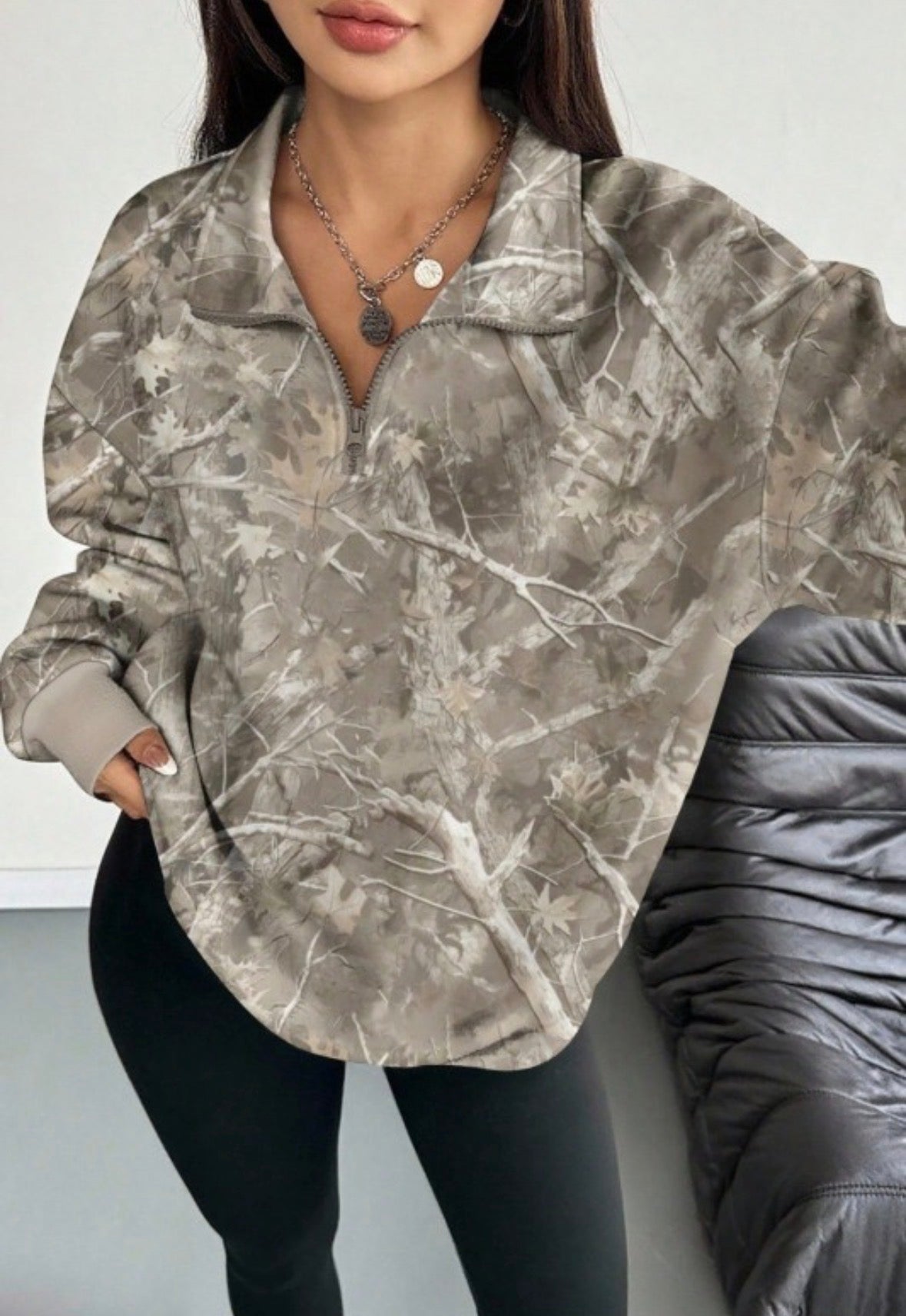 Khaki camo pullover
