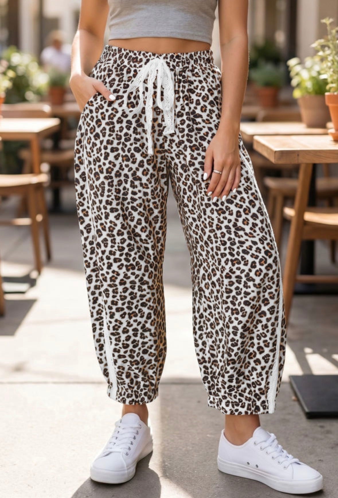 Leopard barrel pants