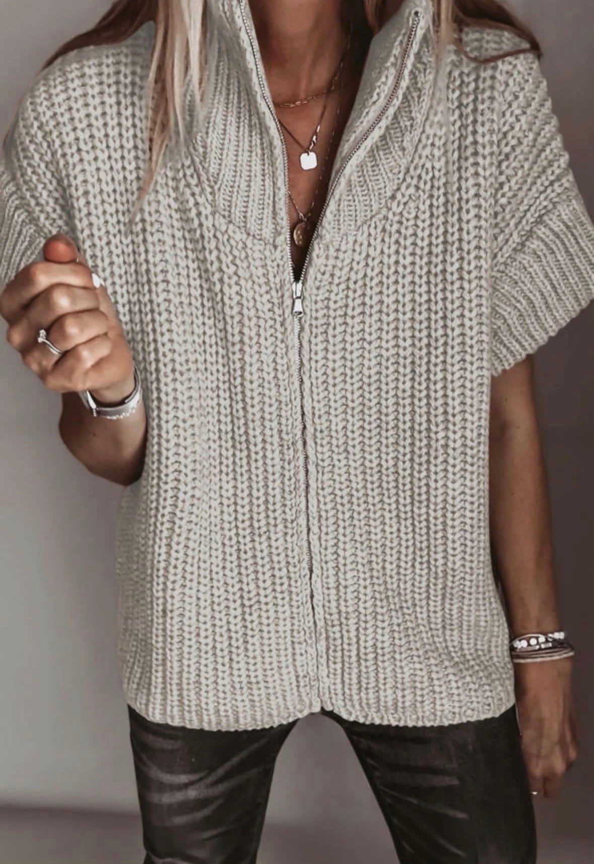 Short sleeve cardigan