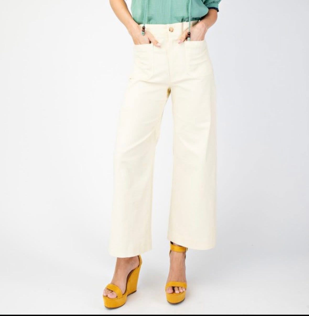 Gigio honey colored pants