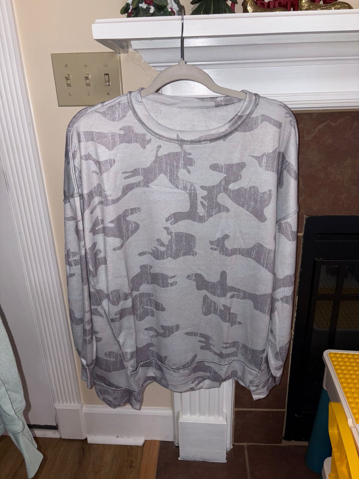 Lightweight camo top